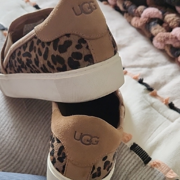 UGG Tan and Brown Leopard Slip-Ons - Picture 1 of 6
